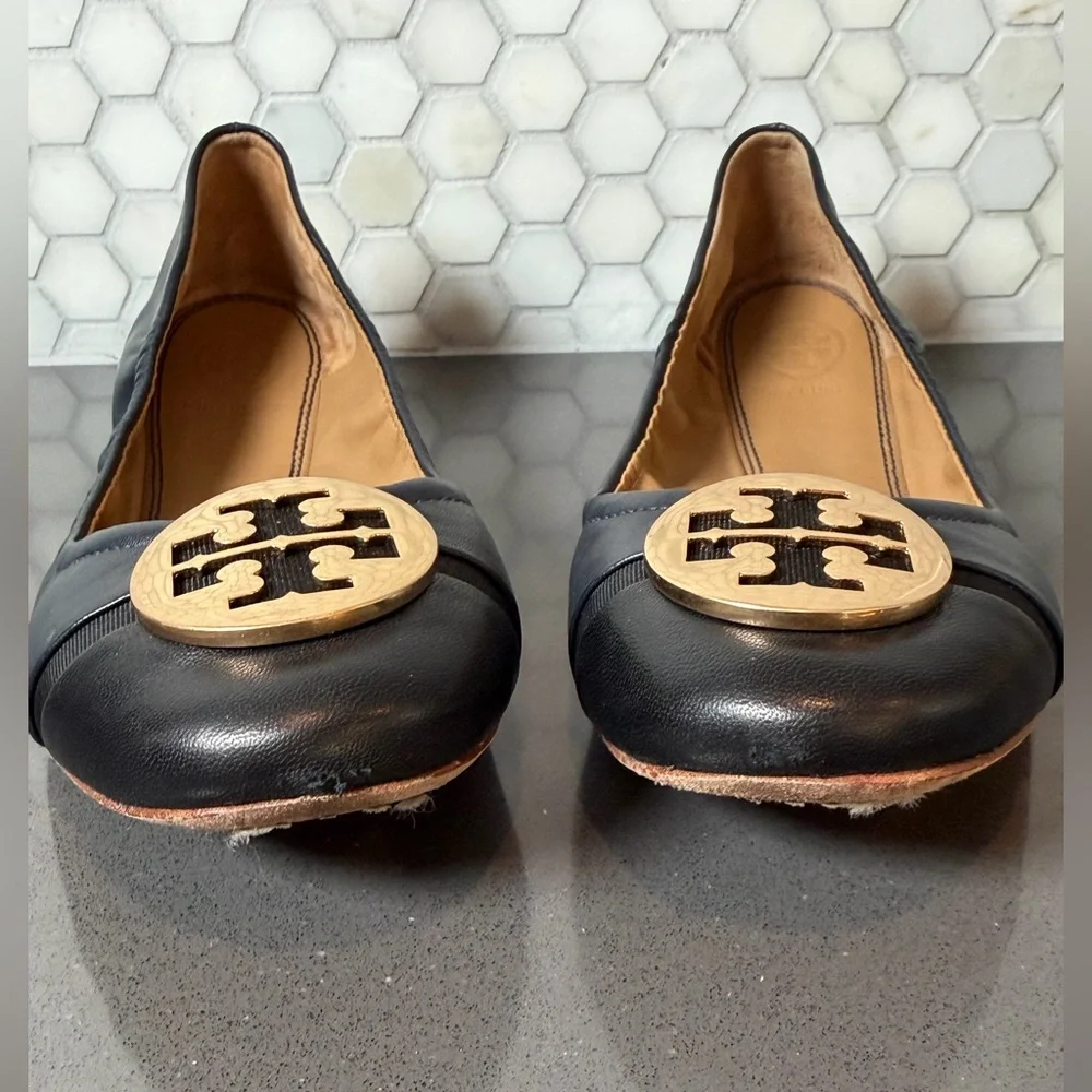 Tory Burch Minnie Cap Toe Travel Ballet Flats in Navy & Black Sz 7.5 EUC